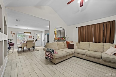 3903 Albanian St, Edinburg, TX 78542 - photo 2