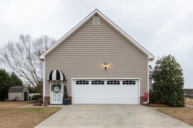 418 Milton Dr, Winterville, NC 28590 - photo 7