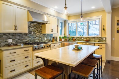 162 Autumn Hill Ln, Shelburne, VT 05482 - photo 5