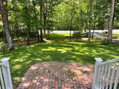 27 Hemlock Ct, Newfields, NH 03856 - photo 2
