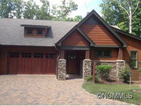 Double car garage
