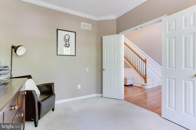 6604 Gleaming Sand Chase, Columbia, MD 21044 - photo 4