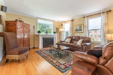 42 Beacon St, Stoneham, MA 02180 - photo 6