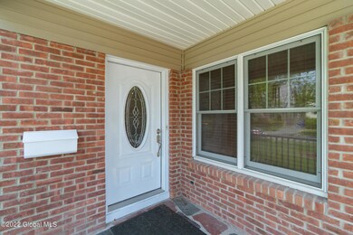 15 Croswell St, Albany, NY 12206 - photo 5