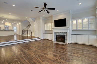 2414 Hazard St unit A, Houston, TX 77019 - photo 4