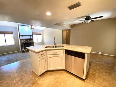 1348 S Windsor Cir, Mesa, AZ 85204 - photo 7