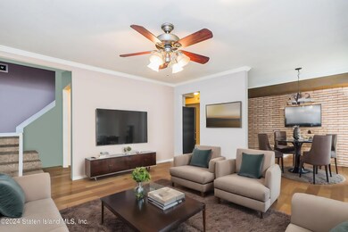 68 Selvin Loop unit 146, Staten Island, NY 10303 - photo 3