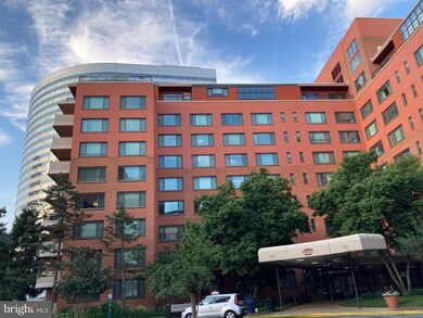 River Place South unit 536, Arlington, VA 22209 - photo 2