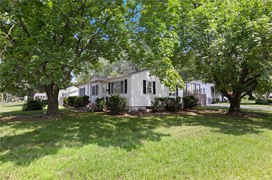 60 Meader St, Warwick, RI 02888 - photo 5