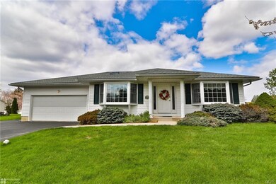 375 Demaria Dr, Easton, PA 18040 - photo 3