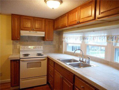 New kitchen with ceramic counter tops and backspla