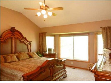 Split Bedroom Plan - Serene Master Bedroom that in