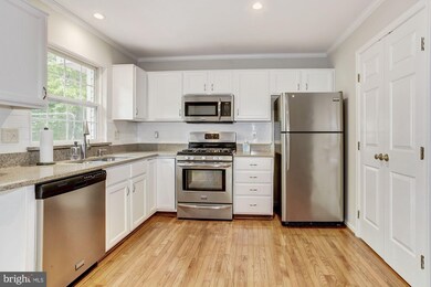 1958 Teasel Ct, Woodbridge, VA 22192 - photo 7