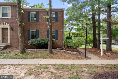 8940 Astongale Ct, Springfield, VA 22152 - photo 2