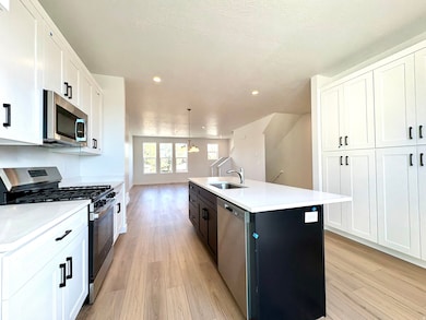 1658 N 1600 St W, Layton, UT 84041 - photo 2