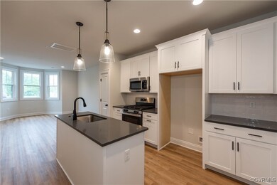 Interior photos of Arlington plan built in the com