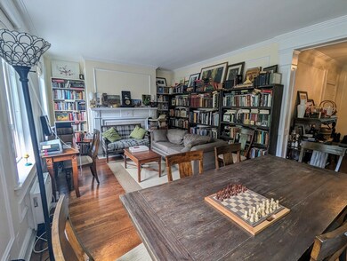 323 Tappan St unit 6, Brookline, MA 02445 - photo 3