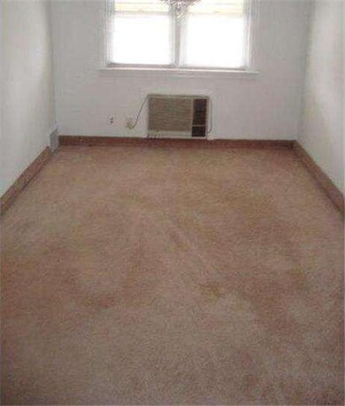 393 S Carol Blvd, Upper Darby, PA 19082 - photo 4