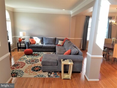 42744 Center St, Chantilly, VA 20152 - photo 3