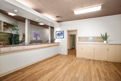 513 E Houston Ave, Crockett, TX 75835 - photo 6