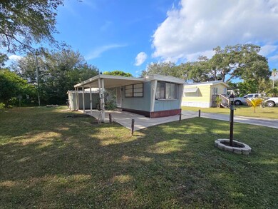 555 4th St unit 33, Vero Beach, FL 32962 - photo 3