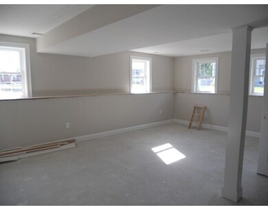 423 Concord St, Rockland, MA 02370 - photo 4