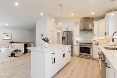 508 Live Oak-11