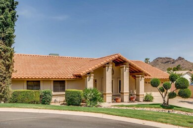 1018 E Paradise Lane Phoenix-large-002-7