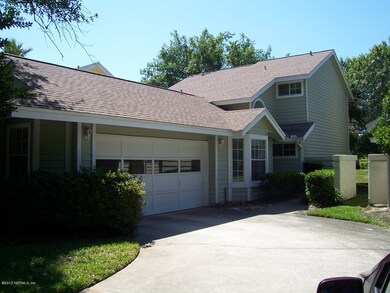 Home Entry, 2-Car Garage