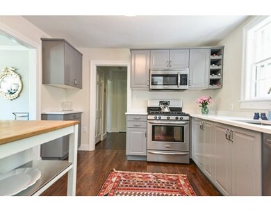 58 Leighton Rd, Wellesley, MA 02482 - photo 3