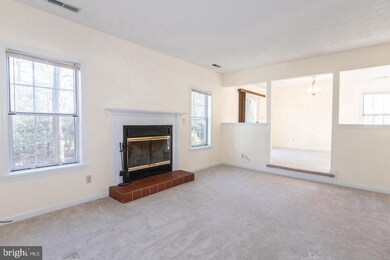 23300 White Elm Ct, California, MD 20619 - photo 3