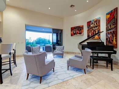 006_Living Room
