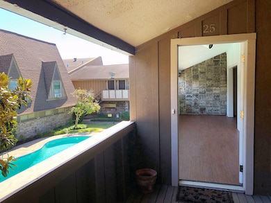 Main entrance overlooking the pool