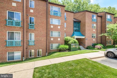 11800 Breton Ct unit 11B, Reston, VA 20191 - photo 3