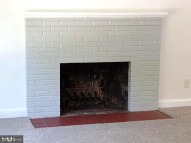 23240 Town Creek Dr, Lexington Park, MD 20653 - photo 6