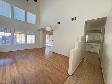 4622 Little Wren Ln unit 2, Las Vegas, NV 89115 - photo 4