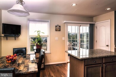 2910 Chinkapin Oak Ln unit 186, Woodbridge, VA 22191 - photo 7