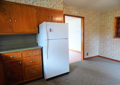 6774 E Us Highway 50, Montgomery, IN 47558 - photo 4