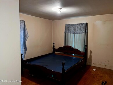 1508 Larchmont4