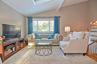 93 Pheasant Hill Rd, Franklin, MA 02038 - photo 2