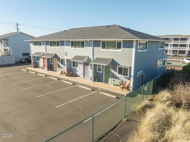 129-139 SW Dolphin St, Newport