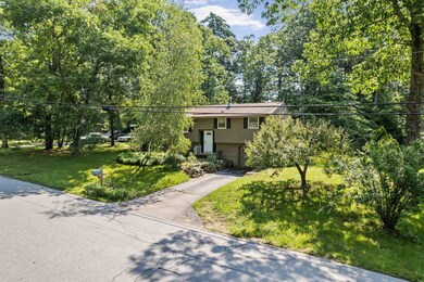 7 Bradford Dr, Merrimack, NH 03054 - photo 2