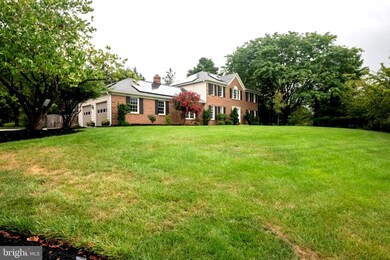 5466 Hunting Horn Dr, Ellicott City, MD 21043 - photo 2