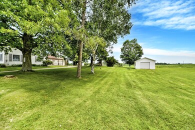 1011 N River Rd 3