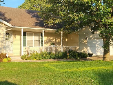 701 Mary Ann Ct, Freeburg, IL 62243 - photo 5