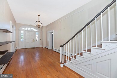 19964 Fisher Ave, Poolesville, MD 20837 - photo 6