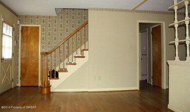 67 Spruce St, Mountain Top, PA 18707 - photo 5