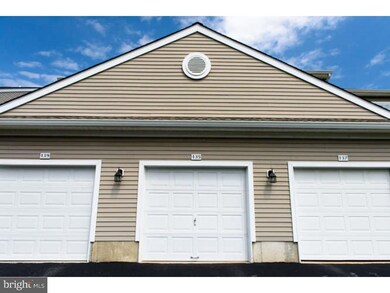 135 Hidden Hollow Ct unit 4001, Phoenixville, PA 19460 - photo 5