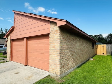 19834 Arrowsmith Dr, Humble, TX 77338 - photo 2