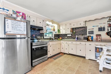 285 Abel Rd, Rindge, NH 03461 - photo 6